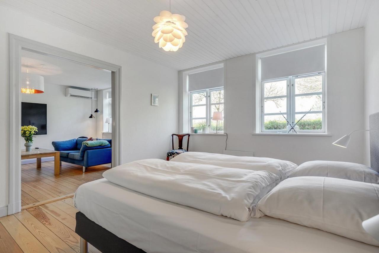 Hotel Apartment With A Lake View - 2 Room Apartment Kruså Exterior foto